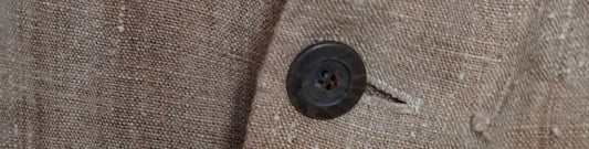 Ecco la canapa… di Angela, canapa antica tinta con estratti naturali